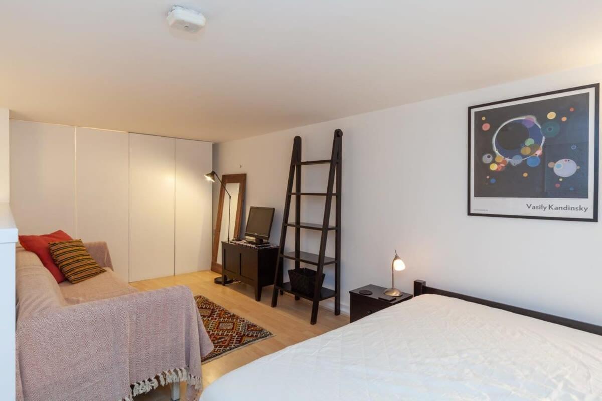 Charming 1 Bedroom Apartment In Old School House London Ngoại thất bức ảnh