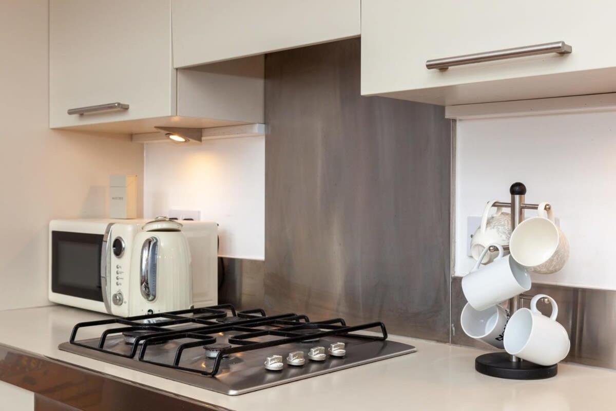 Charming 1 Bedroom Apartment In Old School House London Ngoại thất bức ảnh