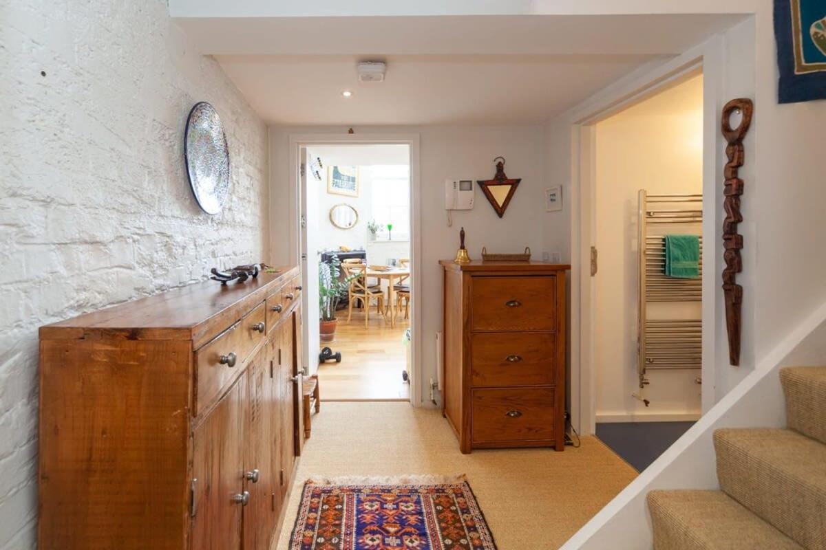 Charming 1 Bedroom Apartment In Old School House London Ngoại thất bức ảnh