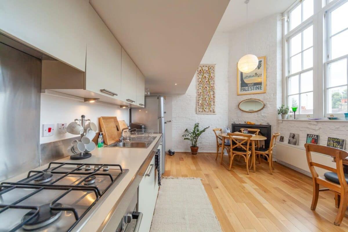 Charming 1 Bedroom Apartment In Old School House London Ngoại thất bức ảnh
